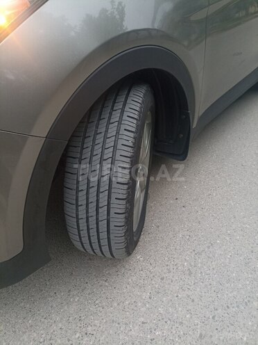 Hyundai Santa Fe 2013, 96,700 km - 2.0 l - Salyan