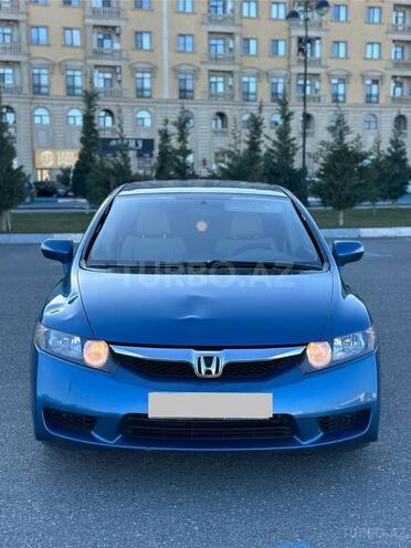 Honda Civic 2009, 280,000 km - 1.3 л - Bakı