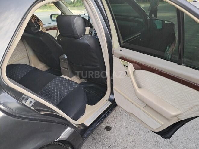 Mercedes C 220 1994, 123,450 km - 2.2 l - Mingəçevir