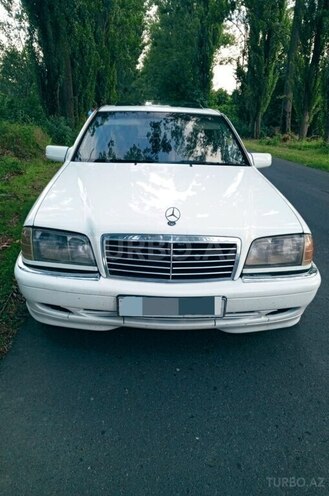 Mercedes C 200 1995, 243,464 km - 2.0 l - Zaqatala