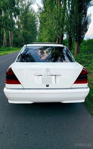 Mercedes C 200 1995, 243,464 km - 2.0 l - Zaqatala