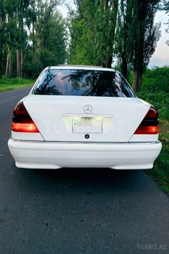Mercedes C 200 1995, 243,464 km - 2.0 l - Zaqatala