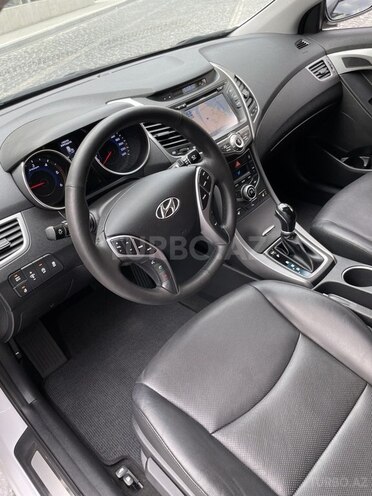 Hyundai Avante 2015, 93,000 km - 1.6 l - Bakı