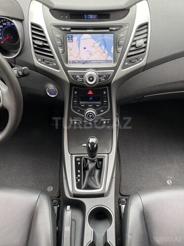 Hyundai Avante 2015, 93,000 km - 1.6 l - Bakı