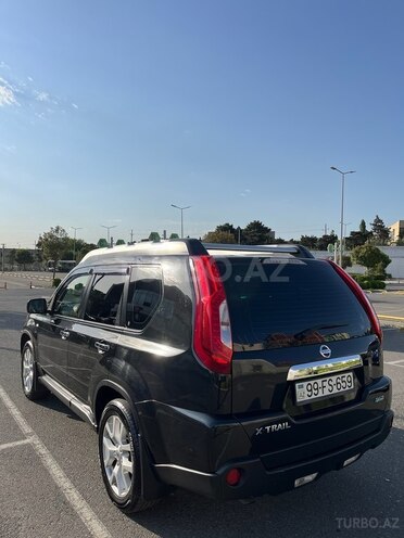 Nissan X-Trail 2013, 160,000 km - 2.5 l - Bakı