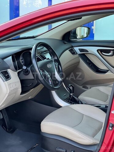 Hyundai Elantra 2015, 106,056 km - 1.8 l - Bakı