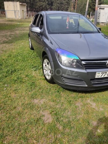 Opel Astra 2006, 205,466 km - 1.4 l - Şəmkir
