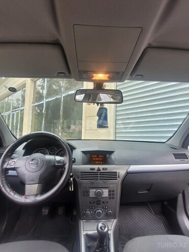 Opel Astra 2006, 205,466 km - 1.4 l - Şəmkir