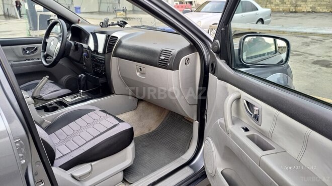 Kia Sorento 2005, 320,000 km - 3.5 l - Xırdalan