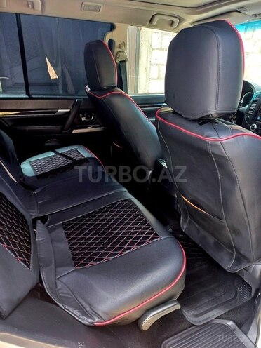 Mitsubishi Pajero 2012, 142,500 km - 3.8 л - Quba