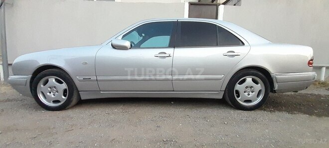 Mercedes E 230 1995, 500,000 km - 2.3 l - Bakı