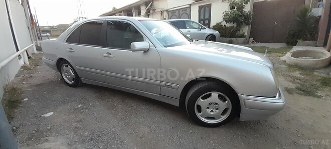 Mercedes E 230 1995, 500,000 km - 2.3 l - Bakı