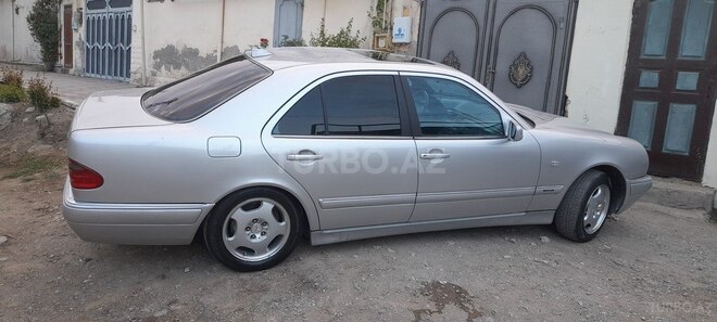 Mercedes E 230 1995, 500,000 km - 2.3 l - Bakı