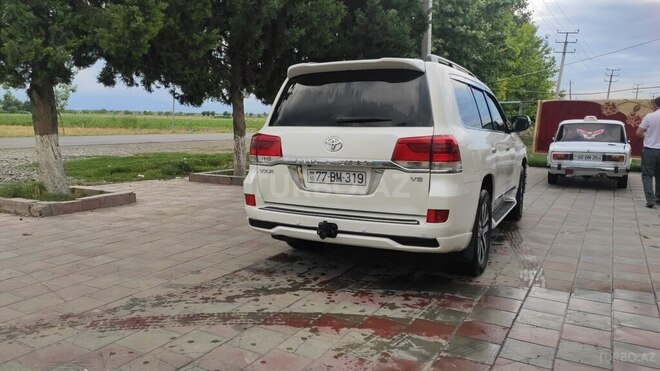 Toyota Land Cruiser 2018, 284,000 km - 4.6 l - Ağcabədi