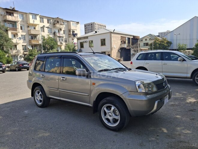Nissan X-Trail 2002, 257,000 km - 2.0 l - Bakı