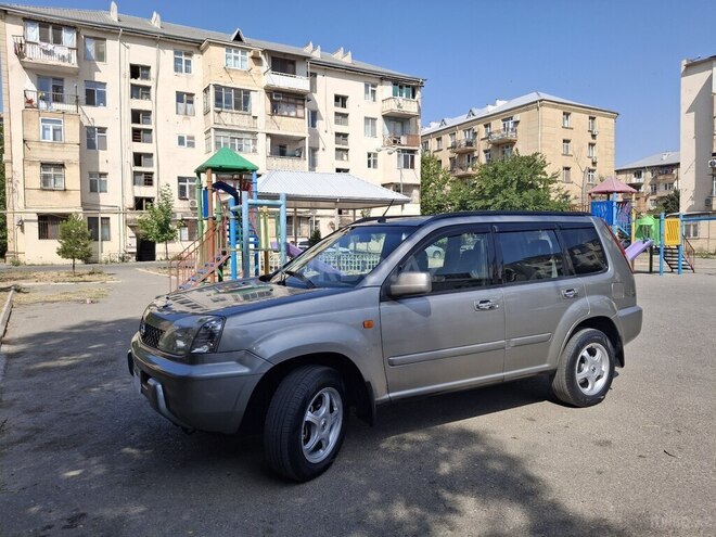 Nissan X-Trail 2002, 257,000 km - 2.0 l - Bakı