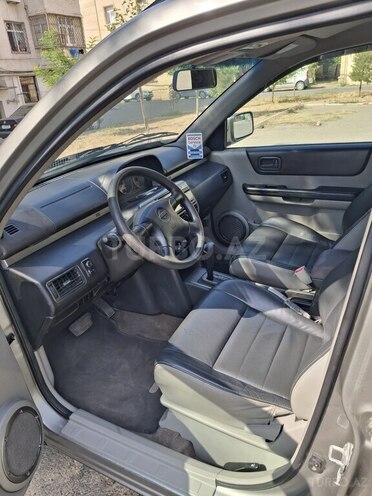 Nissan X-Trail 2002, 257,000 km - 2.0 l - Bakı