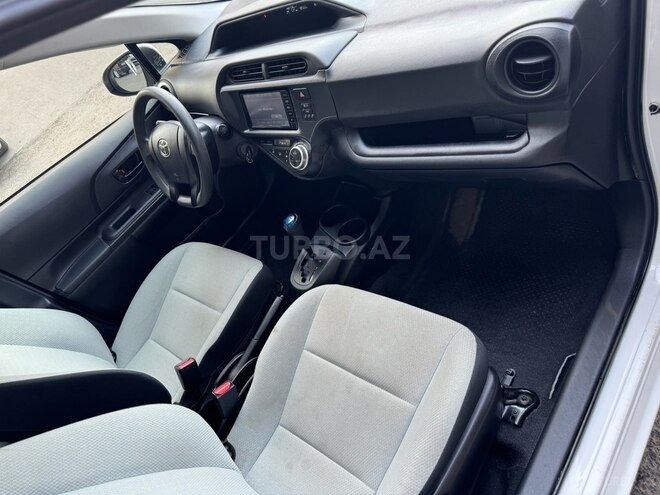 Toyota Aqua 2016, 46,768 km - 1.5 л - Bakı