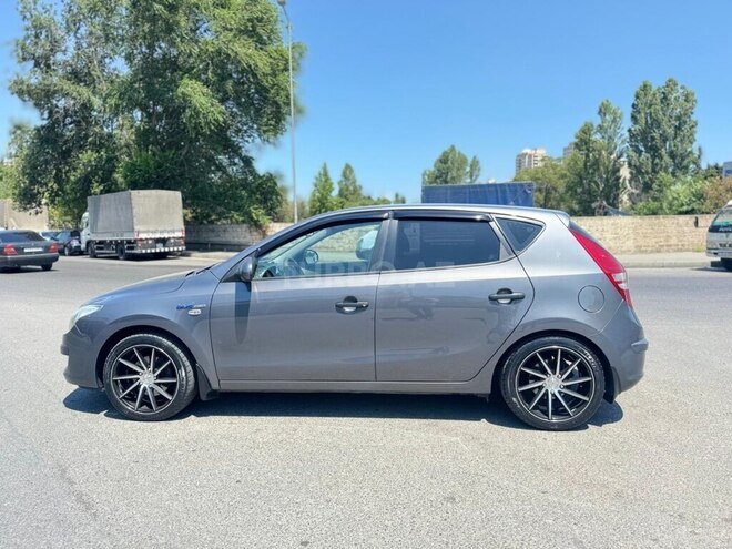 Hyundai i30 2010, 236,900 km - 1.6 l - Bakı