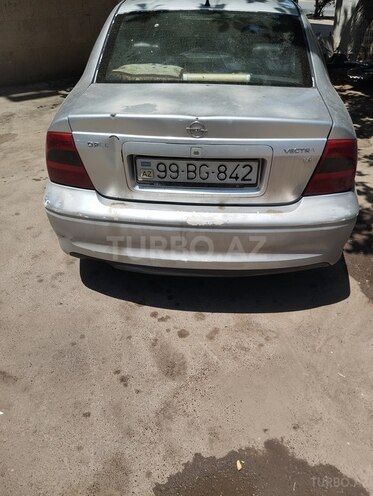 Opel Vectra 2000, 325,000 km - 1.8 l - Bakı