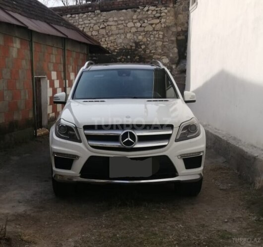 Mercedes GL 500 4MATIC 2013, 210,000 km - 4.7 л - Şəki