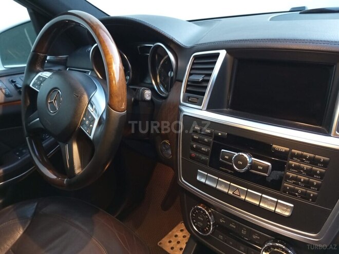 Mercedes GL 500 4MATIC 2013, 210,000 km - 4.7 л - Şəki