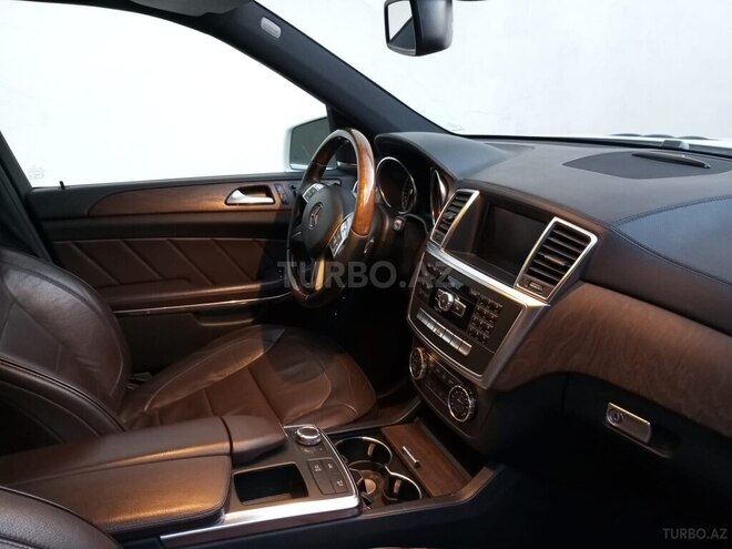 Mercedes GL 500 4MATIC 2013, 210,000 km - 4.7 л - Şəki