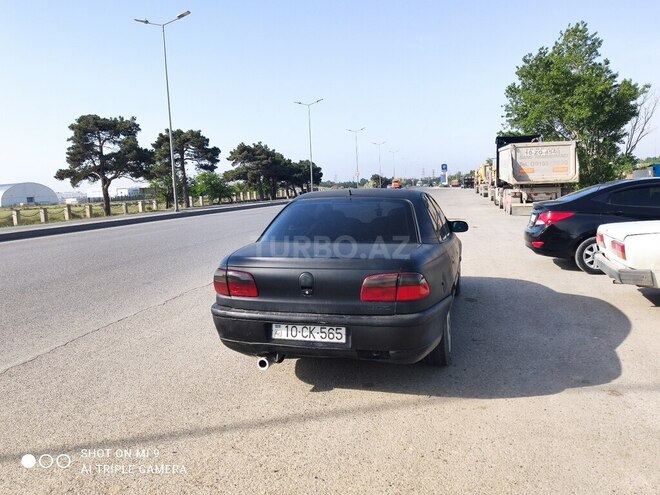 Opel Omega 1998, 185,250 km - 2.0 l - Bakı