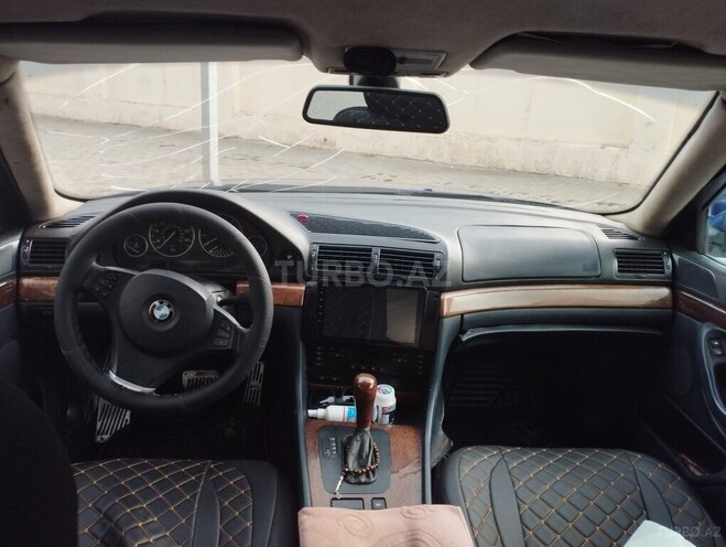 BMW 730 2001, 294,000 km - 3.0 л - Bakı