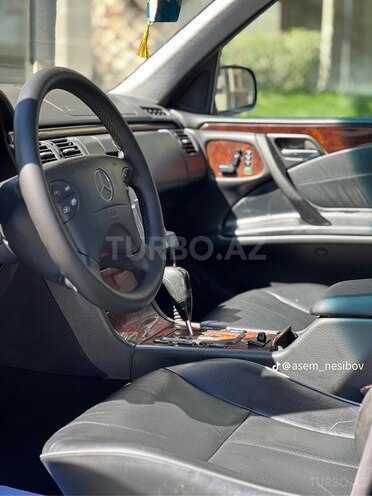 Mercedes E 220 d 2000, 391,000 km - 2.2 l - Bakı