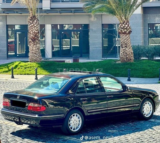 Mercedes E 220 d 2000, 391,000 km - 2.2 l - Bakı