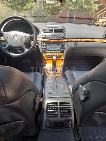 Mercedes E 500 2002, 213,000 km - 5.0 l - Biləsuvar