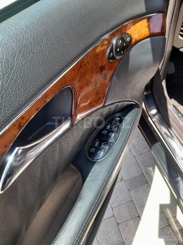 Mercedes E 500 2002, 213,000 km - 5.0 l - Biləsuvar