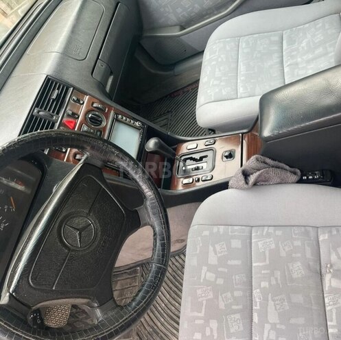 Mercedes C 200 1995, 463,000 km - 2.0 l - İmişli