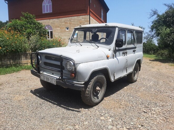 UAZ 31514 2000, 750,000 km - 2.4 л - Astara