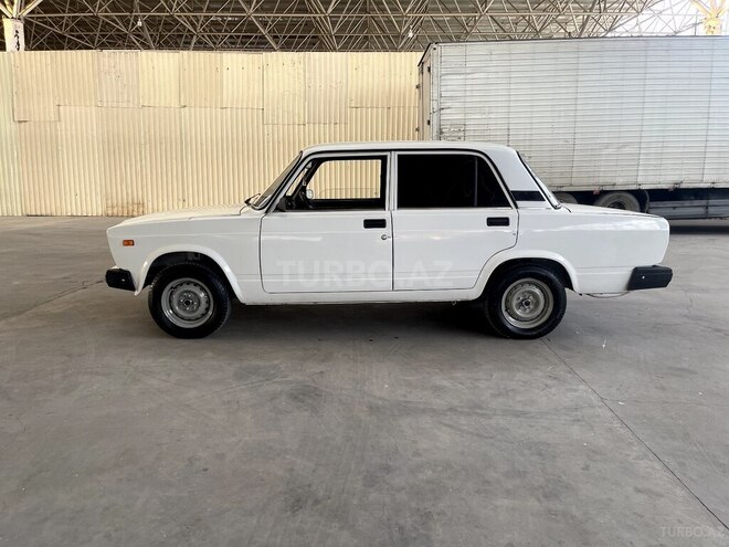 LADA (VAZ) 2107 2011, 98,000 km - 1.6 l - Gəncə