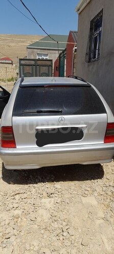 Mercedes C 200 2000, 483,000 km - 2.0 l - Bakı