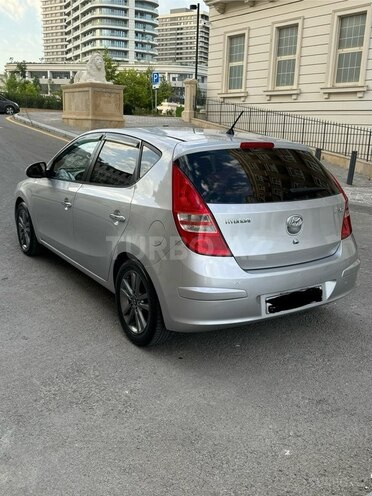 Hyundai i30 2011, 175,000 km - 1.6 l - Bakı