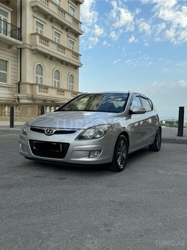 Hyundai i30 2011, 175,000 km - 1.6 l - Bakı
