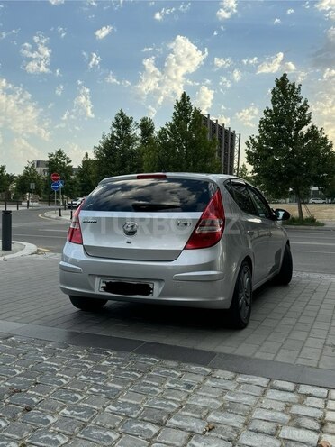 Hyundai i30 2011, 175,000 km - 1.6 l - Bakı