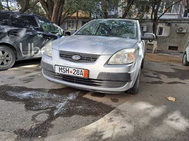 Kia Rio 2005, 184,000 km - 1.5 l - Bakı