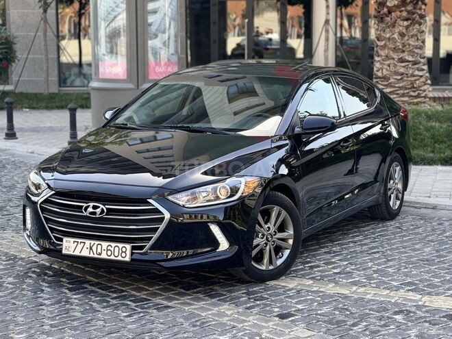 Hyundai Elantra 2018, 60,900 km - 2.0 l - Bakı