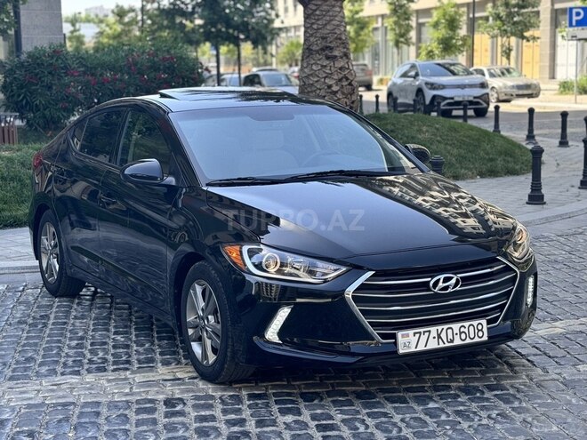 Hyundai Elantra 2018, 60,900 km - 2.0 l - Bakı