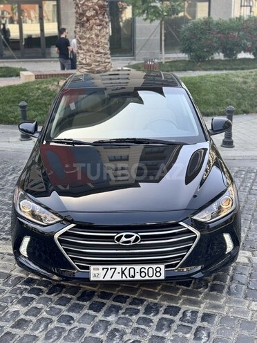 Hyundai Elantra 2018, 60,900 km - 2.0 l - Bakı
