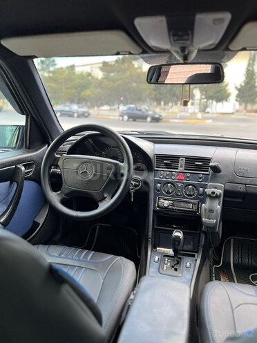Mercedes C 240 1999, 390,187 km - 2.4 l - Bakı