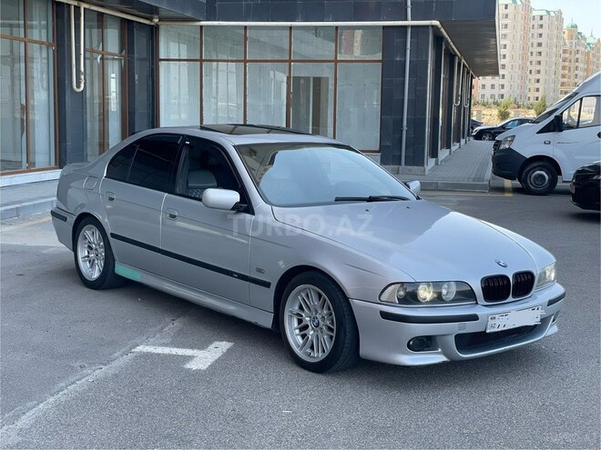 BMW 528 2000, 348,000 km - 2.8 l - Sumqayıt