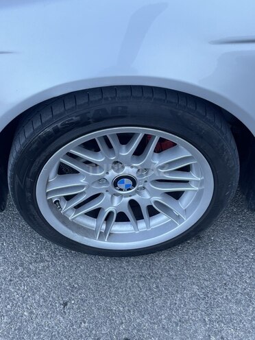 BMW 528 2000, 348,000 km - 2.8 l - Sumqayıt