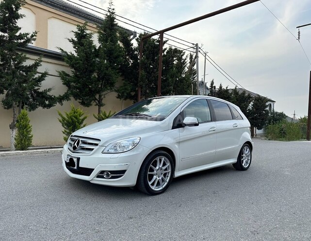 Mercedes B 170 2008, 110,000 km - 1.7 л - Bakı