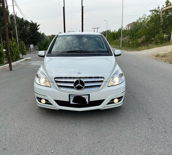 Mercedes B 170 2008, 110,000 km - 1.7 л - Bakı