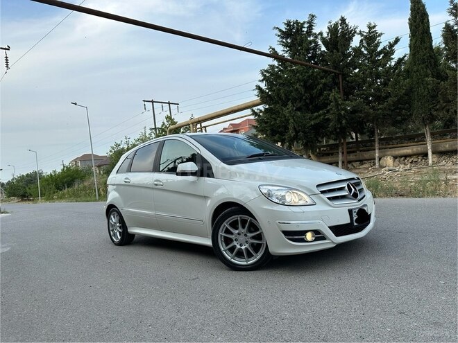 Mercedes B 170 2008, 110,000 km - 1.7 л - Bakı
